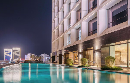 10 Best Couples Hotels